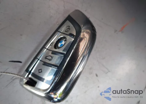 2016 BMW X1 xDrive28I z USA, uszkodzony, nr VIN WBXHT3C34GP883672